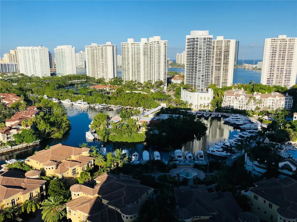 1000 Island Boulevard Aventura FL 33160