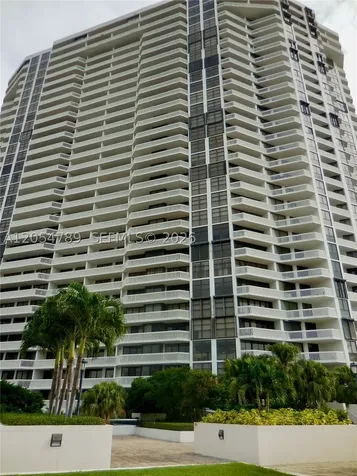 1000 Island Boulevard Aventura FL 33160