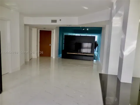 1000 Island Boulevard Aventura FL 33160