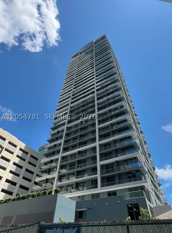 121 NE 5th Street Miami FL 33132