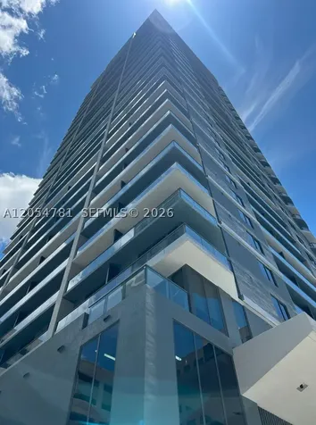 121 NE 5th Street Miami FL 33132