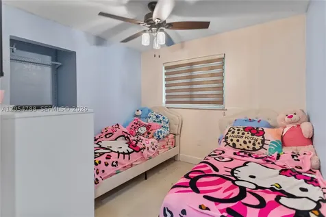 736 NW 8th Florida City FL 33034