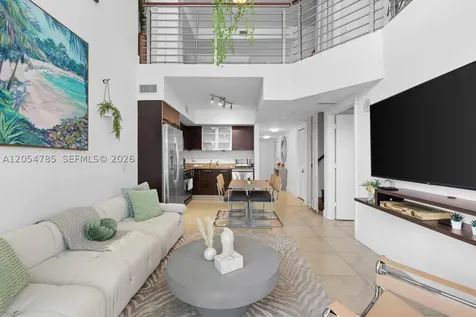41 SE 5th Street Miami FL 33131