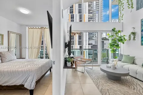 41 SE 5th Street Miami FL 33131
