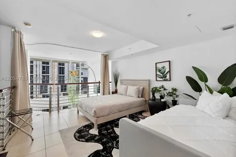 41 SE 5th Street Miami FL 33131