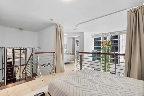 41 SE 5th Street Miami FL 33131