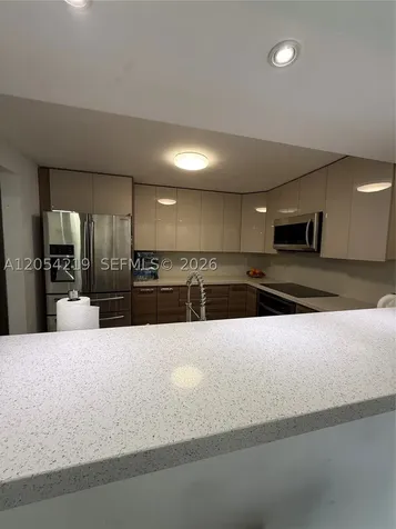 600 Parkview Drive Hallandale Beach FL 33009