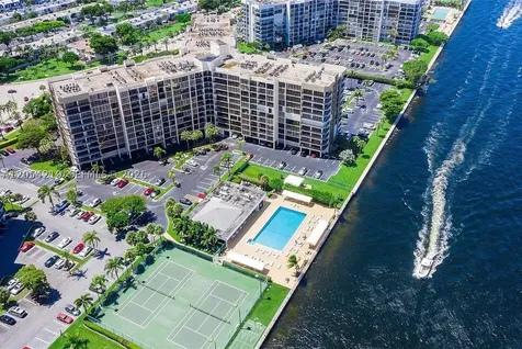 600 Parkview Drive Hallandale Beach FL 33009