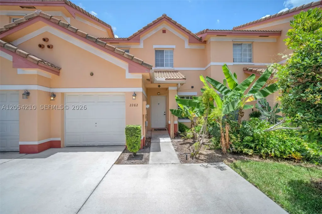 2282 SW 87th Terrace Miramar FL 33025