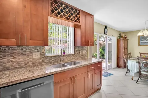 2282 SW 87th Terrace Miramar FL 33025