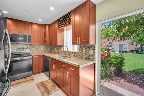 2282 SW 87th Terrace Miramar FL 33025