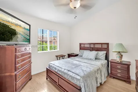 2282 SW 87th Terrace Miramar FL 33025