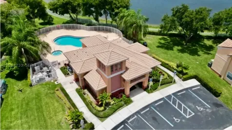 2282 SW 87th Terrace Miramar FL 33025