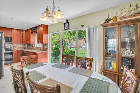 2282 SW 87th Terrace Miramar FL 33025