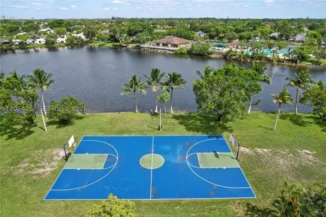 11336 SW 69th Terrace Miami FL 33173