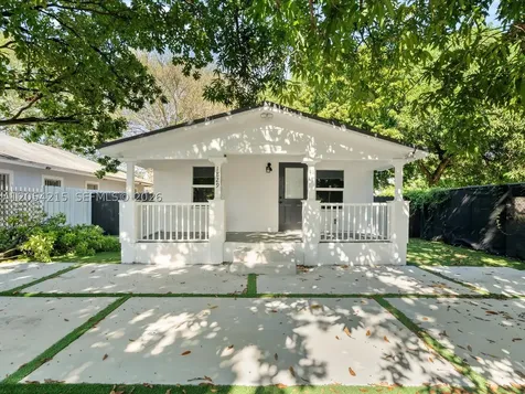 1829 NW 62nd Terrace Miami FL 33147