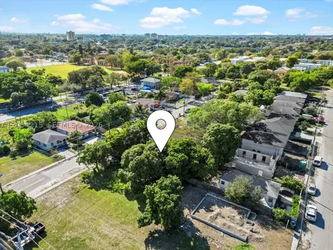 1829 NW 62nd Terrace Miami FL 33147