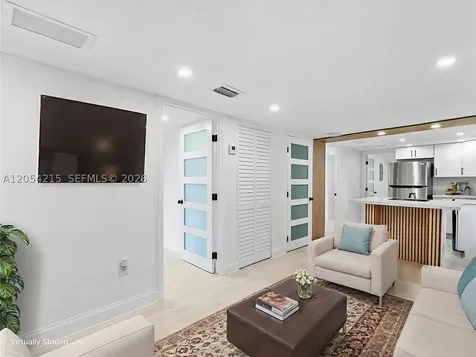 1829 NW 62nd Terrace Miami FL 33147