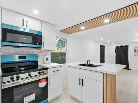 1829 NW 62nd Terrace Miami FL 33147