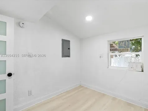 1829 NW 62nd Terrace Miami FL 33147