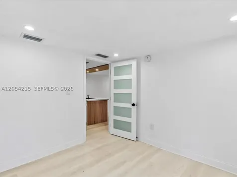 1829 NW 62nd Terrace Miami FL 33147