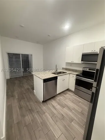 486 E 30th Street Hialeah FL 33013