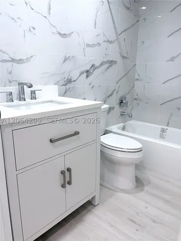 3809 SW 82nd Avenue Miami FL 33155