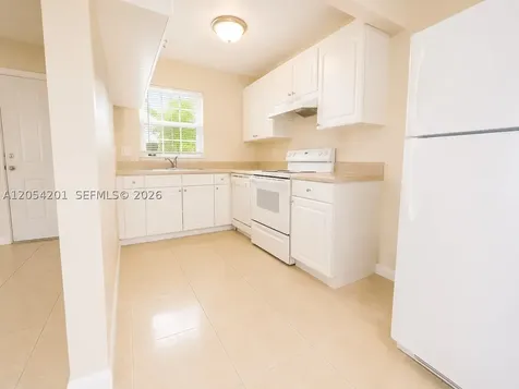 4951 Wedgewood Way West Palm Beach FL 33417