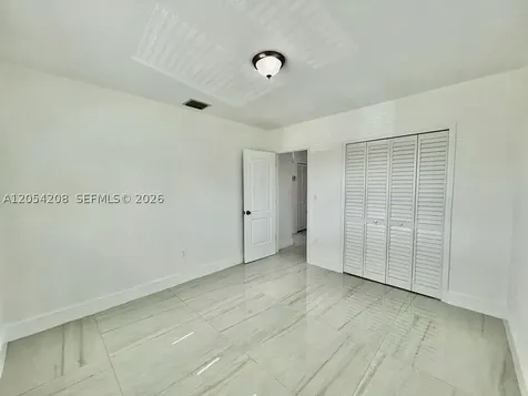 917 NW 103rd Street Miami FL 33150