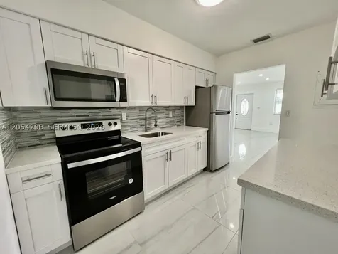 917 NW 103rd Street Miami FL 33150