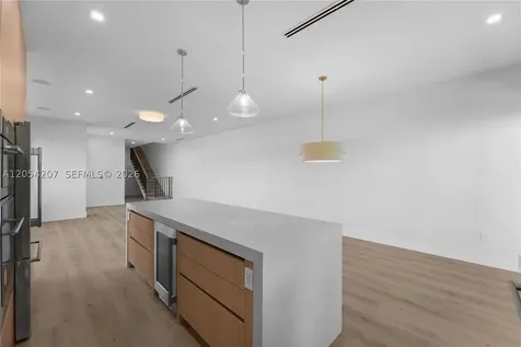 2735 SW 23rd Terrace Miami FL 33145