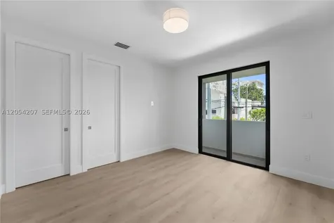 2735 SW 23rd Terrace Miami FL 33145