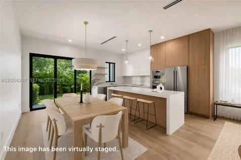 2735 SW 23rd Terrace Miami FL 33145