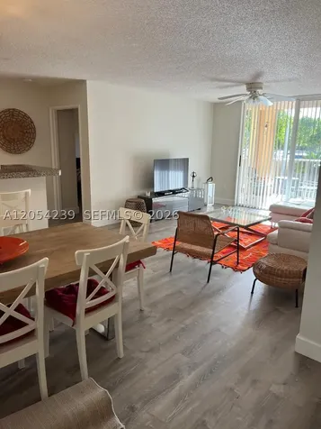 19901 E Country Club Drive Aventura FL 33180