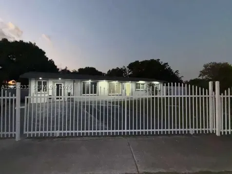 5111 NW 178th Terrace Miami Gardens FL 33055