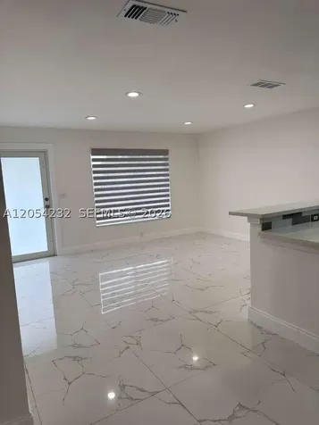 5111 NW 178th Terrace Miami Gardens FL 33055