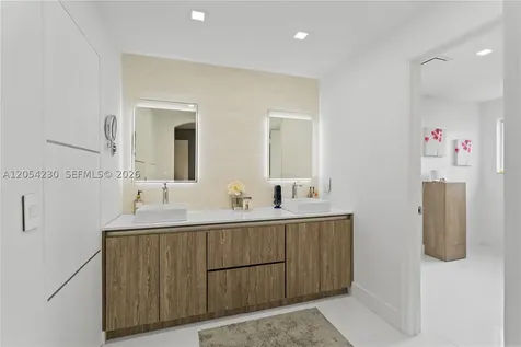 5115 NW 116th Avenue Doral FL 33178