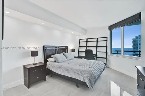 335 S Biscayne Boulevard Miami FL 33131