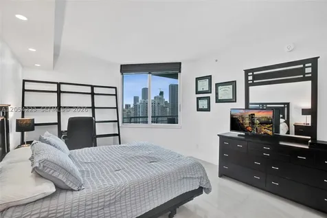 335 S Biscayne Boulevard Miami FL 33131