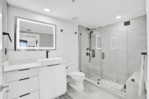335 S Biscayne Boulevard Miami FL 33131