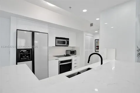 335 S Biscayne Boulevard Miami FL 33131