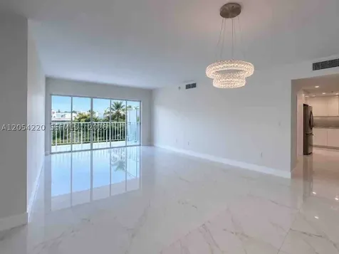 500 Bayview Drive Sunny Isles Beach FL 33160