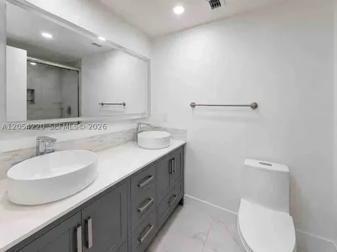 500 Bayview Drive Sunny Isles Beach FL 33160