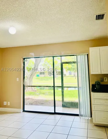 4613 NW 91st Avenue Sunrise FL 33351
