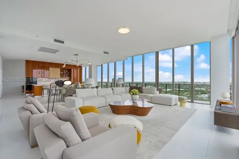 2678 Tigertail Avenue Miami FL 33133
