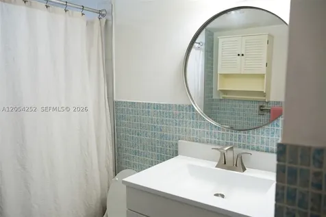 1045 10th Street Miami Beach FL 33139