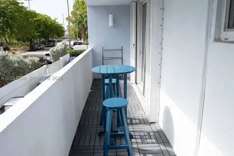 1045 10th Street Miami Beach FL 33139