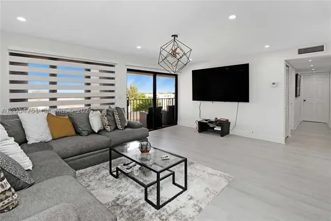 14203 SW 66th Street Miami FL 33183
