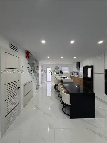 1955 NE 123rd Street North Miami FL 33181