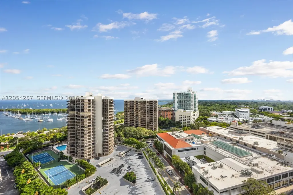 2831 S Bayshore Drive Coconut Grove FL 33133